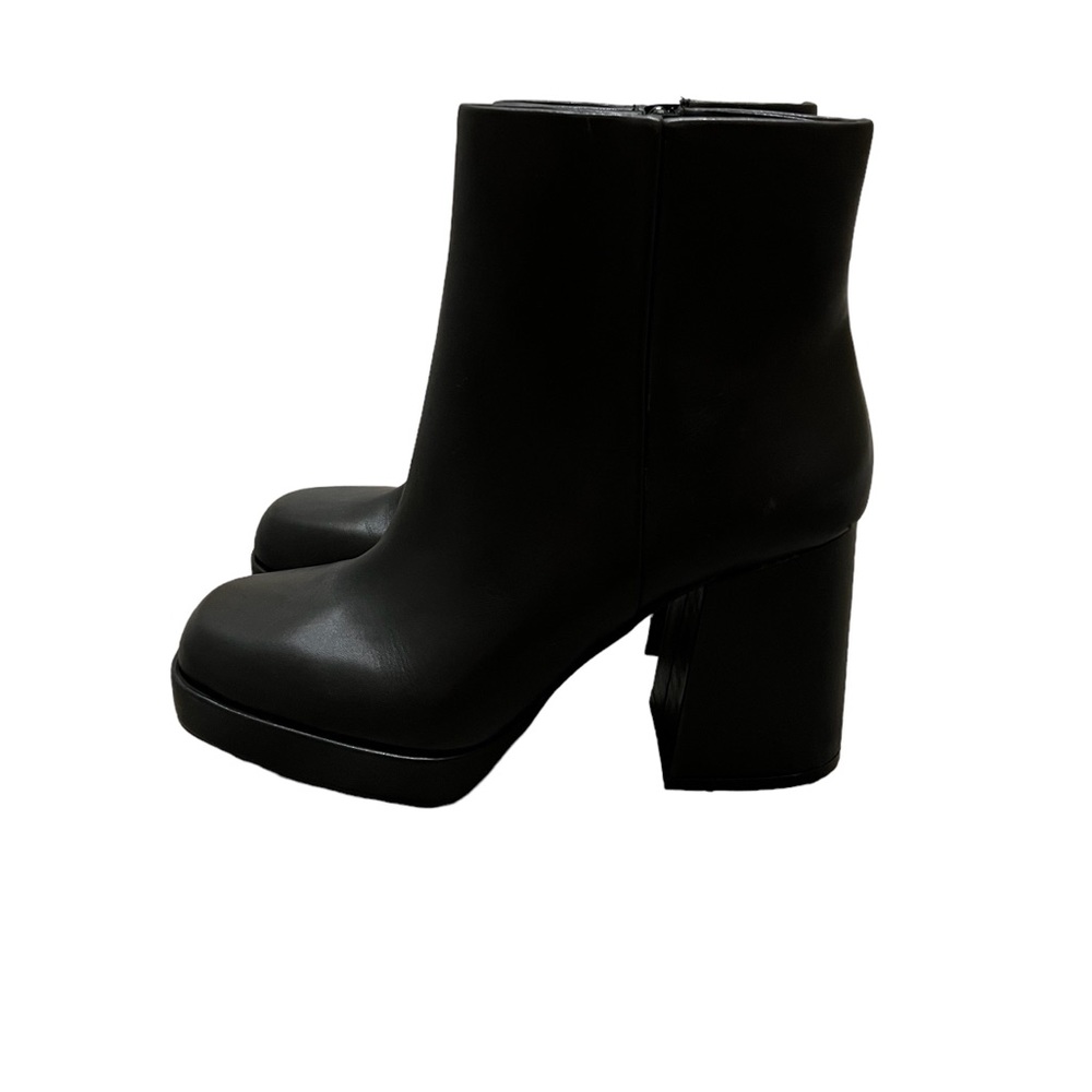 Steve Madden Platform Heel Leather Ankle Boots